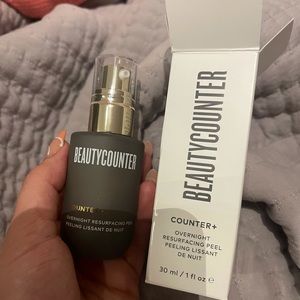 Overnight resurfacing peel